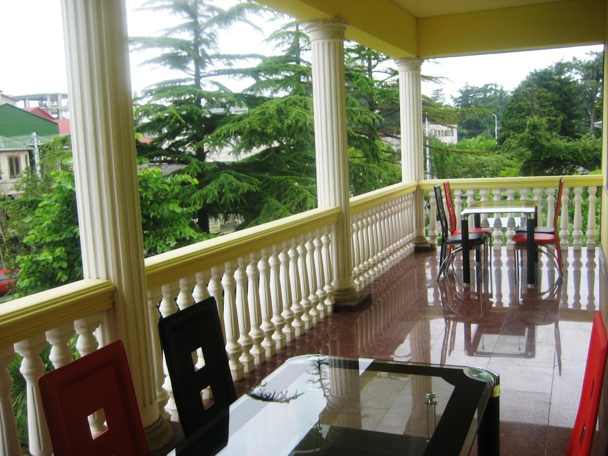 George'S House Hotel Kobuleti Luaran gambar
